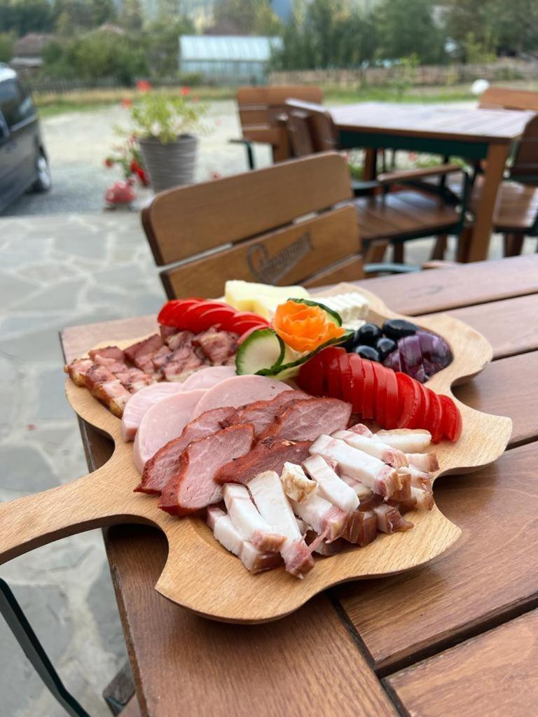 Pensiunea Mireasma Bucovinei Crucea Exterior foto