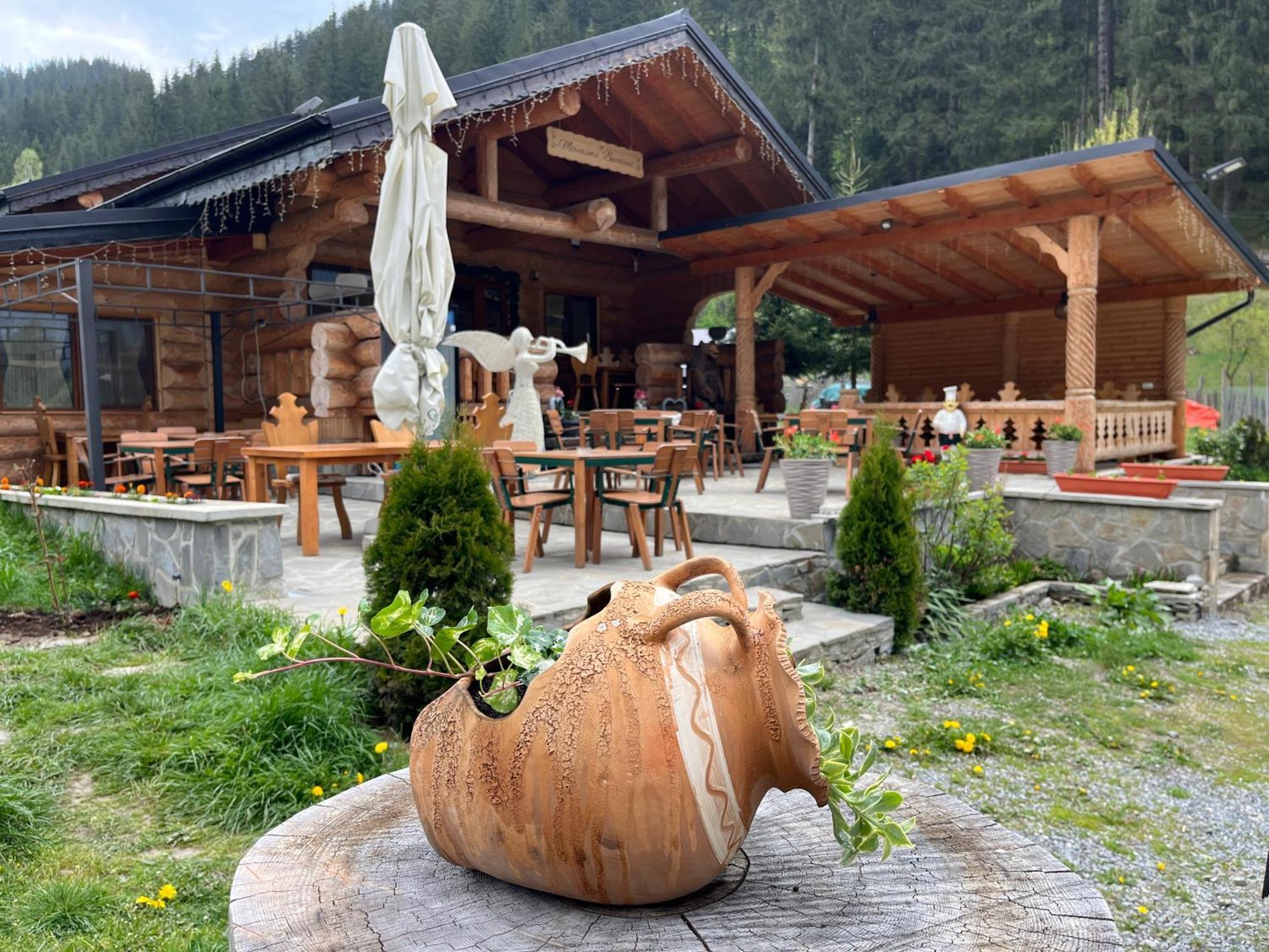 Pensiunea Mireasma Bucovinei Crucea Exterior foto